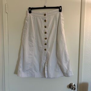 Universal Thread Women’s Medium Linen Blend White Button-Front A-Line Skirt